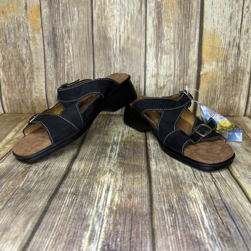 NWT Cobbie Cuddlers Black Leather Chunky‎ Heel Sandals Womens Sz 8.5W